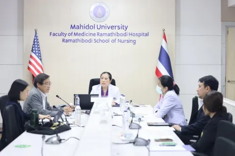 The administrative members of Ramathibodi School of Nursing welcomed the administration from Florida International University, USA.