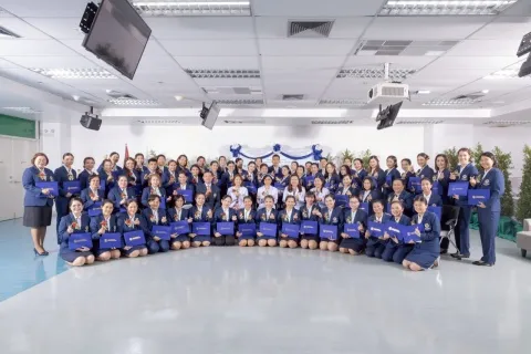 พิธีมอบประกาศนียบัตร แก่ ผู้สำเร็จการอบรม “โครงการพัฒนาผู้บริหารระดับต้นทางการพยาบาล” รุ่นที่ 5 ประจำปี 2568
