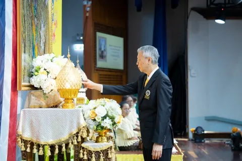 พิธีถวายพระพรชัยมงคล เนื่องในโอกาสวันเฉลิมพระชนมพรรษา พระบาทสมเด็จพระปรเมนทรรามาธิบดีศรีสินทรมหาวชิราลงกรณ พระวชิรเกล้าเจ้าอยู่หัว