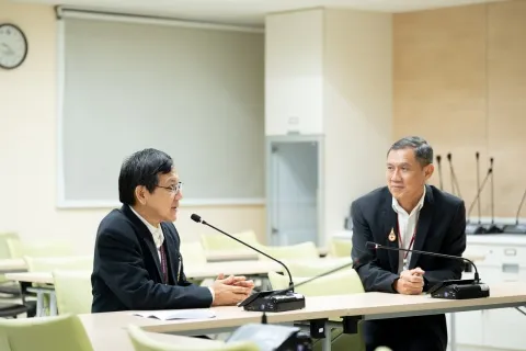 ต้อนรับคณะผู้ศึกษาดูงาน จากโรงพยาบาลสมเด็จพระบรมราชเทวี ณ ศรีราชา สภากาชาดไทย